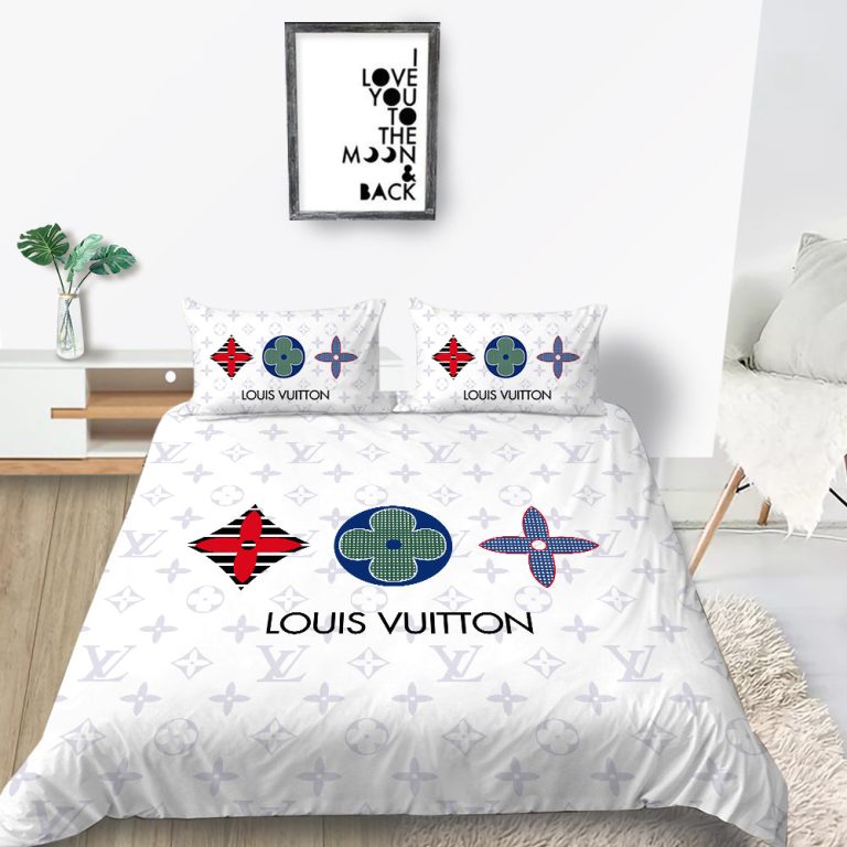 Louis-Vuitton-LV-White-Luxury-Brand-High-End-Bedding-Set-Duvet-Cover-Bed-Set-Home-Decor-HT.jpg